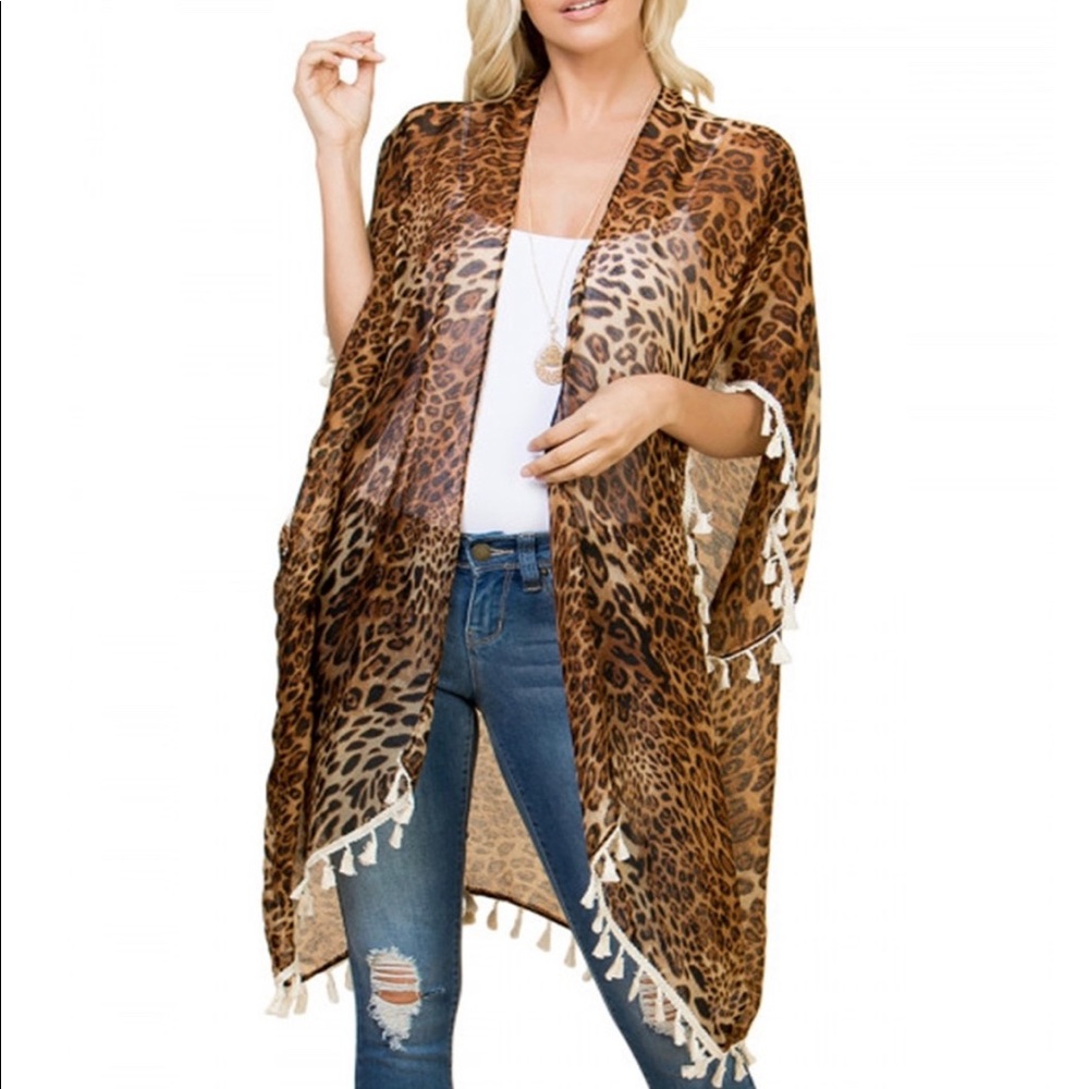 Leopard tassel kimono